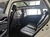 Фото 20 - Roewe RX5 eMAX