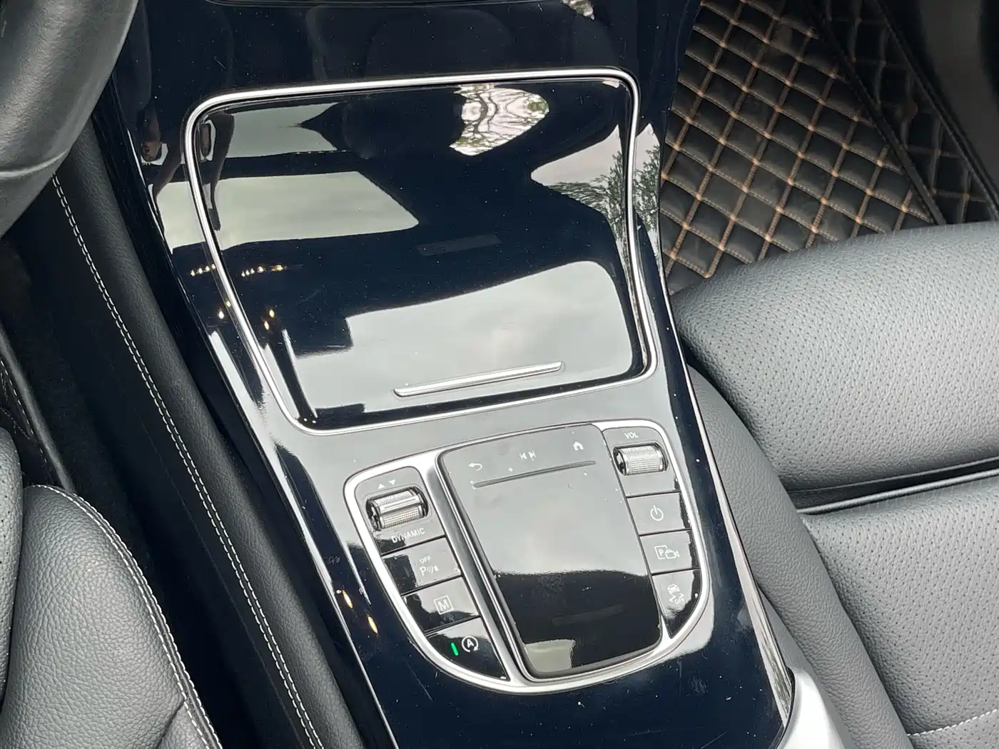 Mercedes-Benz GLC 2021 GLC 260 L 4MATIC Sporty фото 20