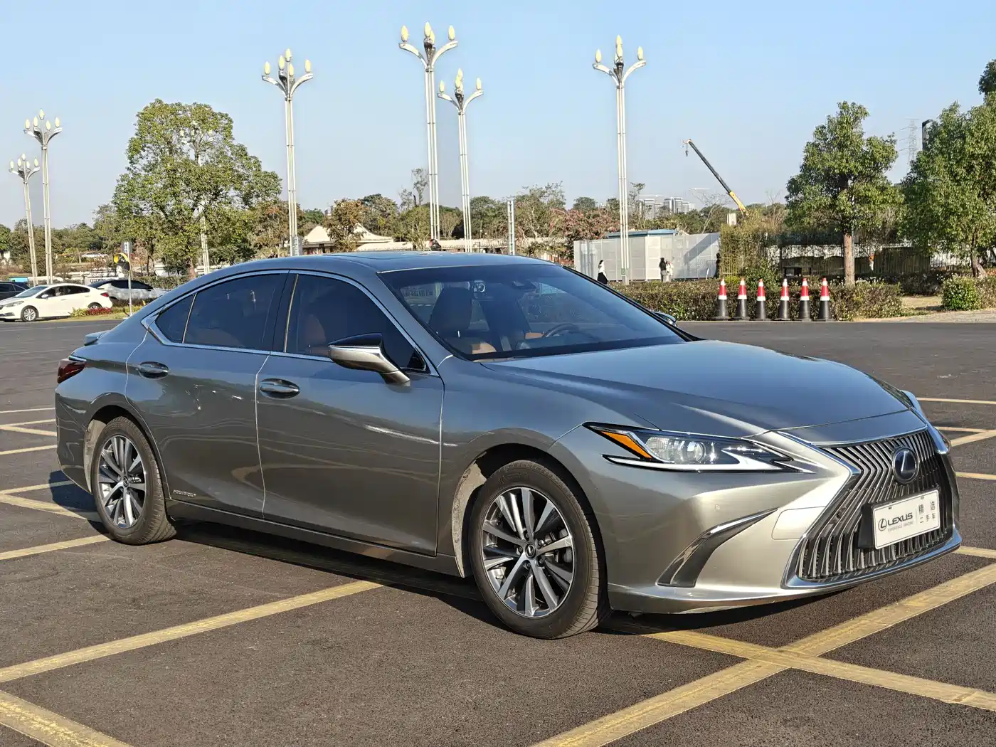 Lexus ES 2020 Model 300h Excellence Edition