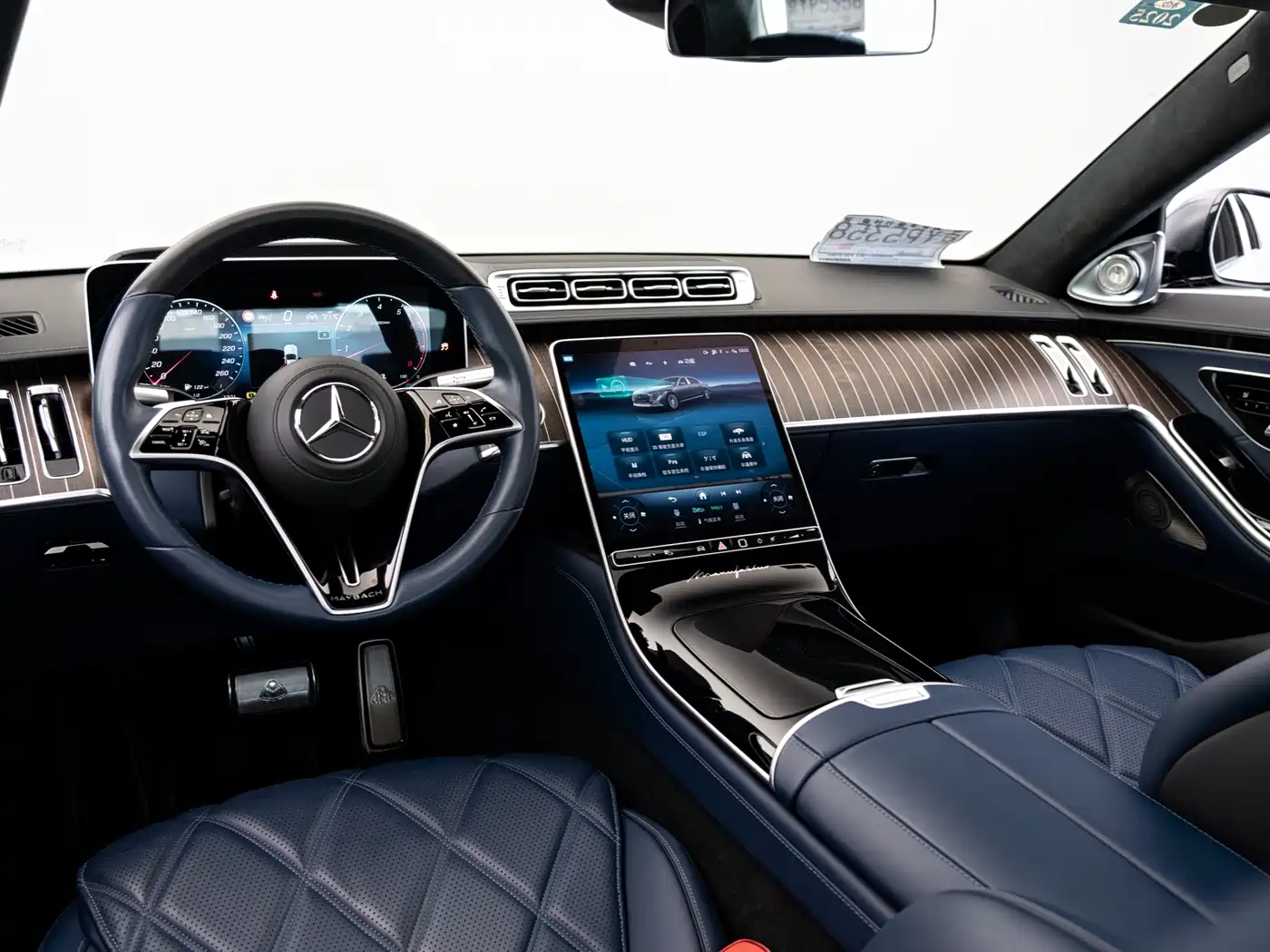 Mercedes-Benz Maybach S-Class 2022 S 680 4MATIC Craftsmanship Limited Launch Edition фото 6