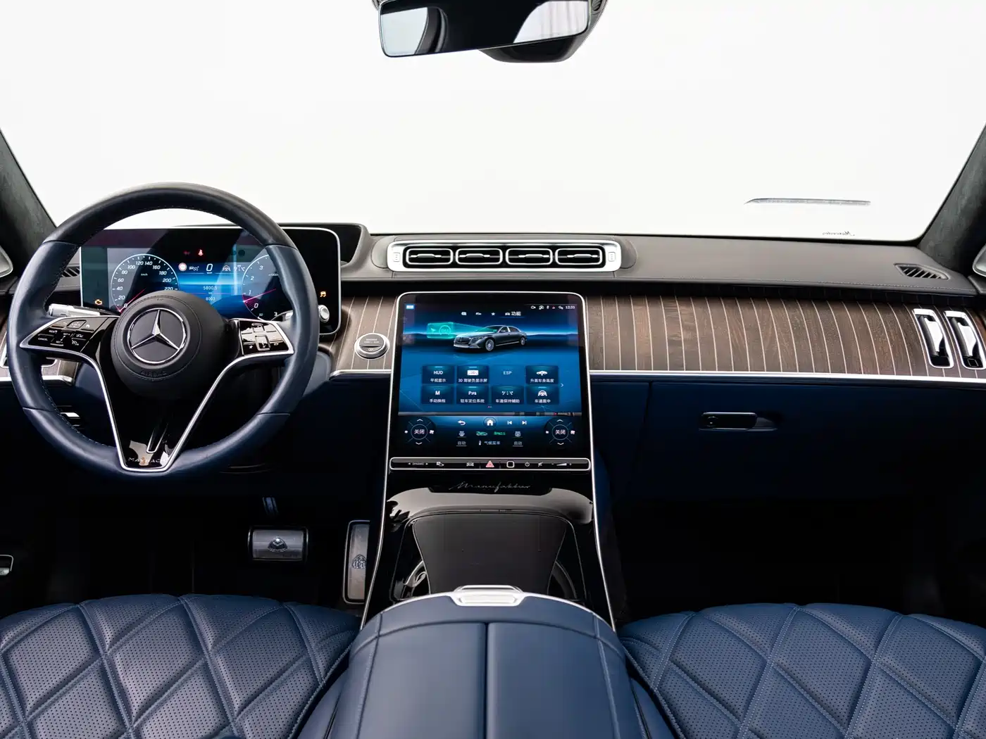 Mercedes-Benz Maybach S-Class 2022 S 680 4MATIC Craftsmanship Limited Launch Edition фото 7