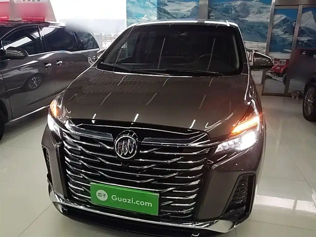 BUICK GL8