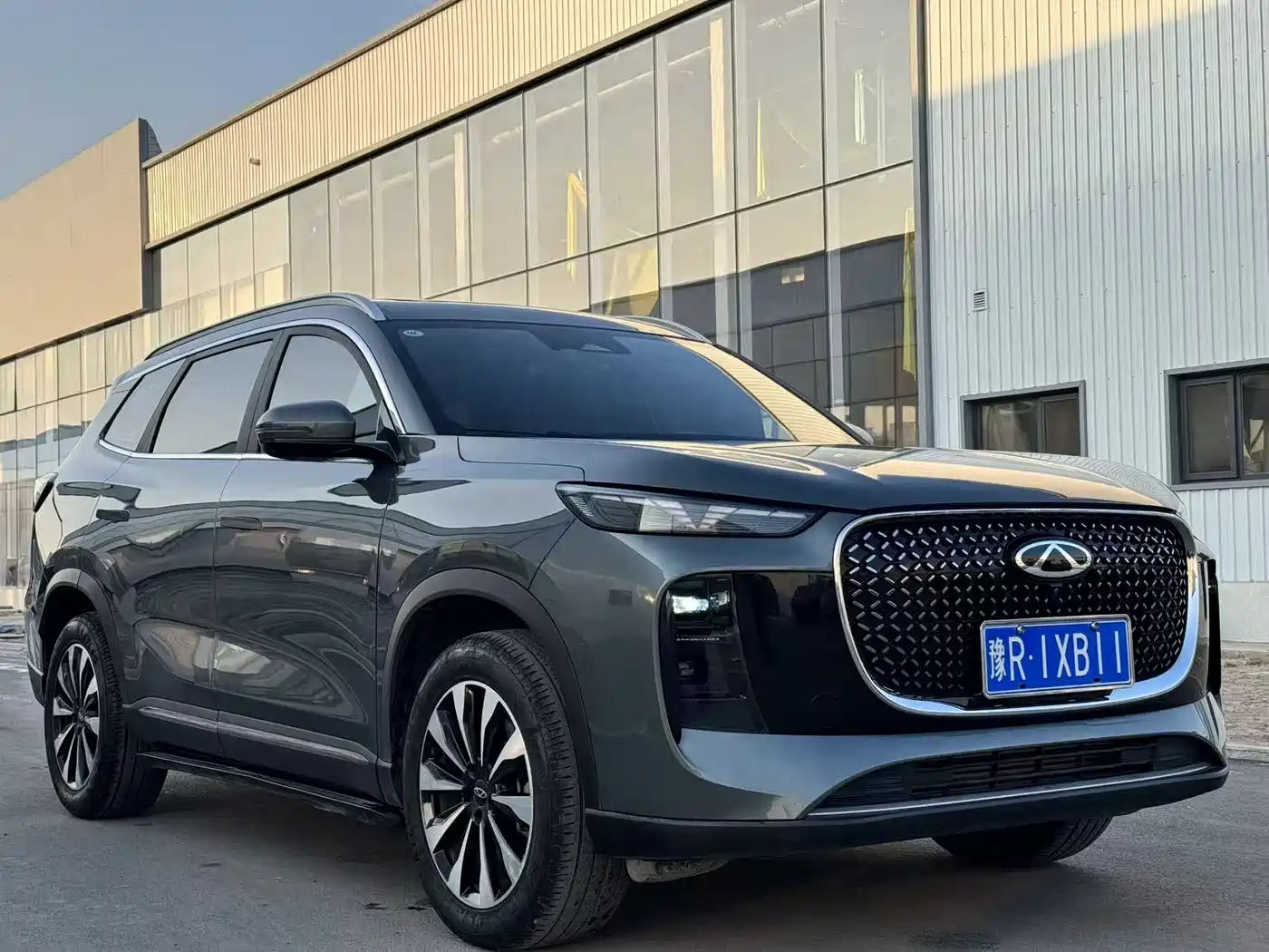 Chery Tiggo 8 PLUS 2024 2025 290TGDI DCT Premium 5-seater