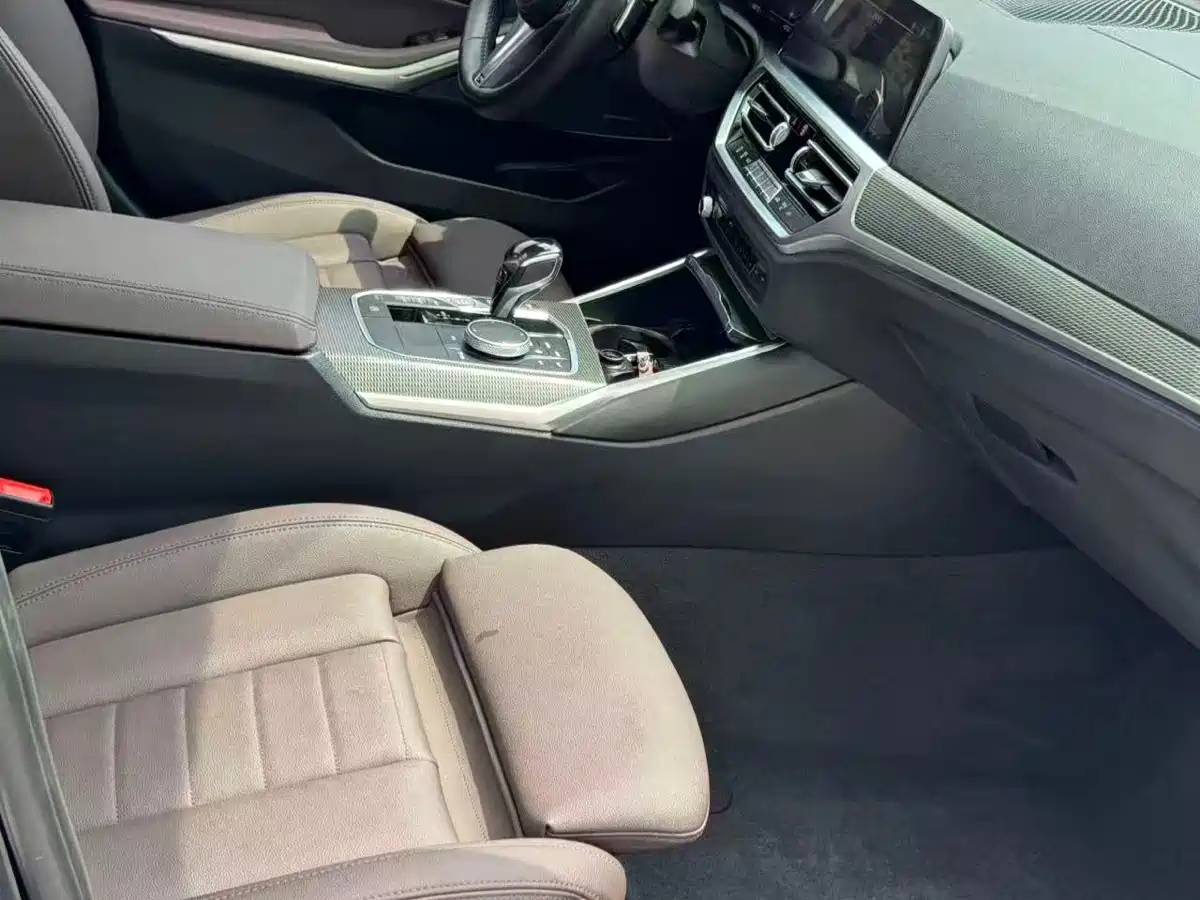 BMW 3 Series 2021 Second Facelift 325Li M Sport Night Package фото 19