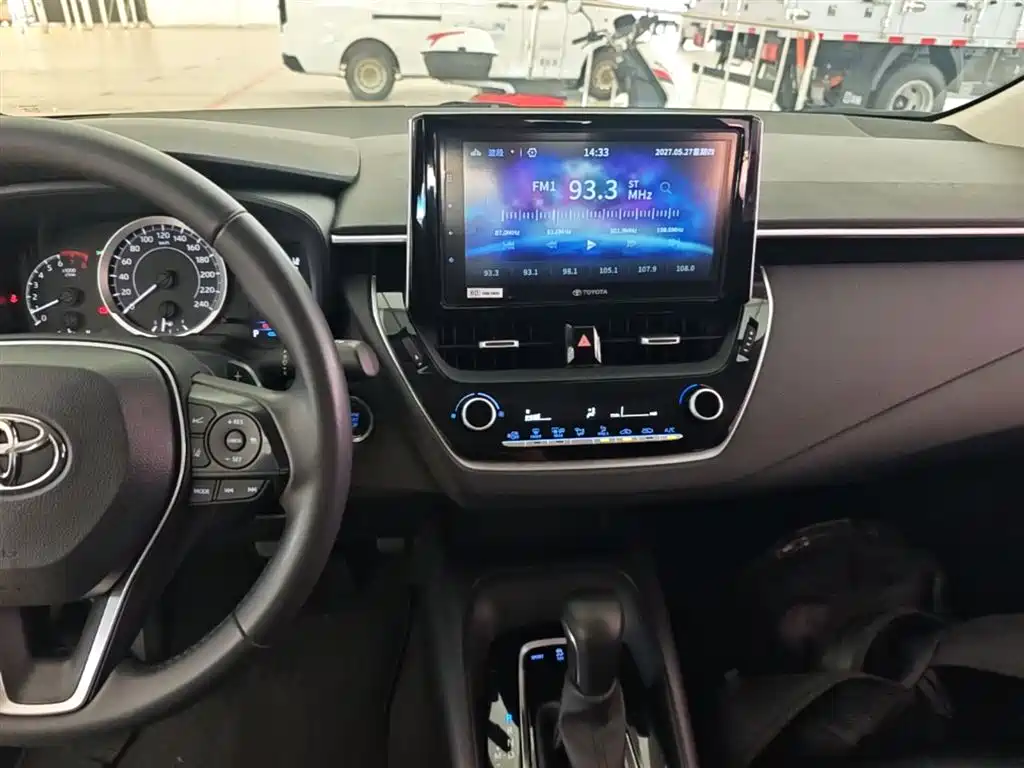Toyota Corolla 2019 1.2T S-CVT Sport Edition фото 13