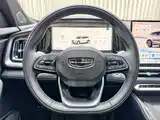 Фото 26 - Geely Monjaro