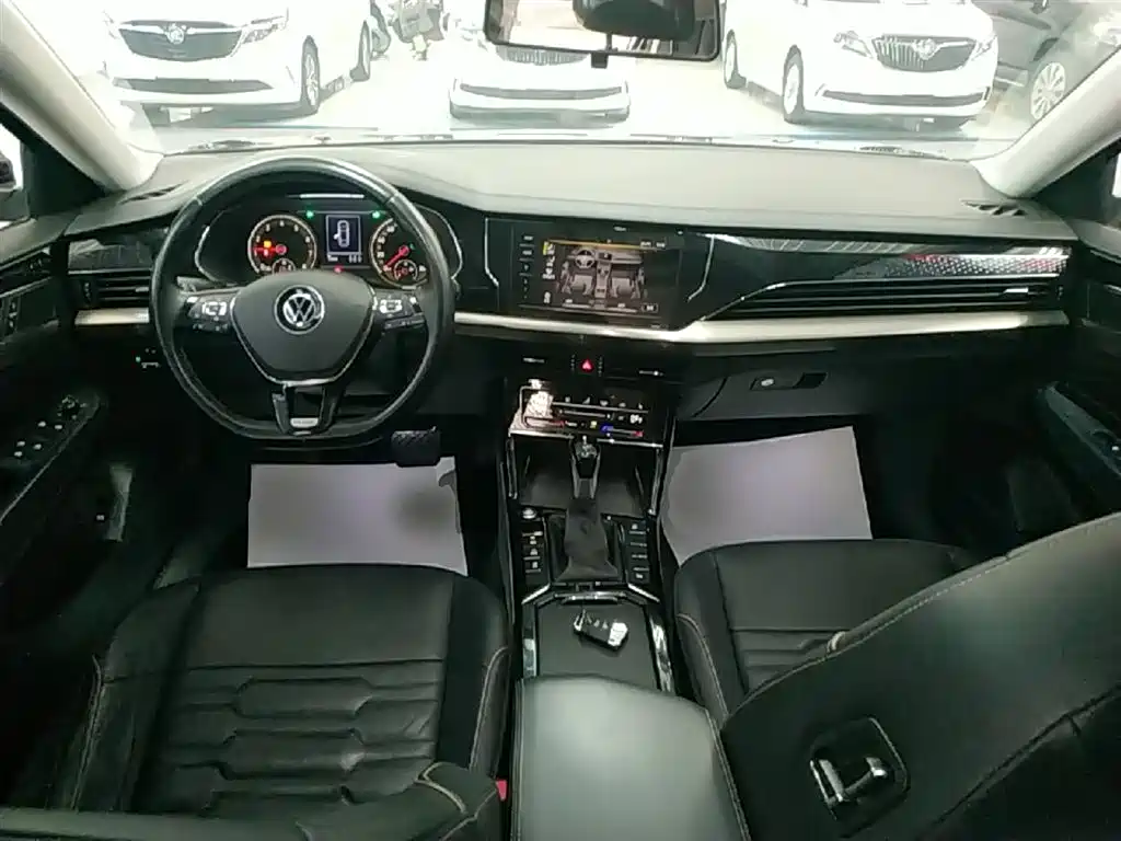 Volkswagen Passat 2020 Facelift 280TSI Elite Version China VI фото 10