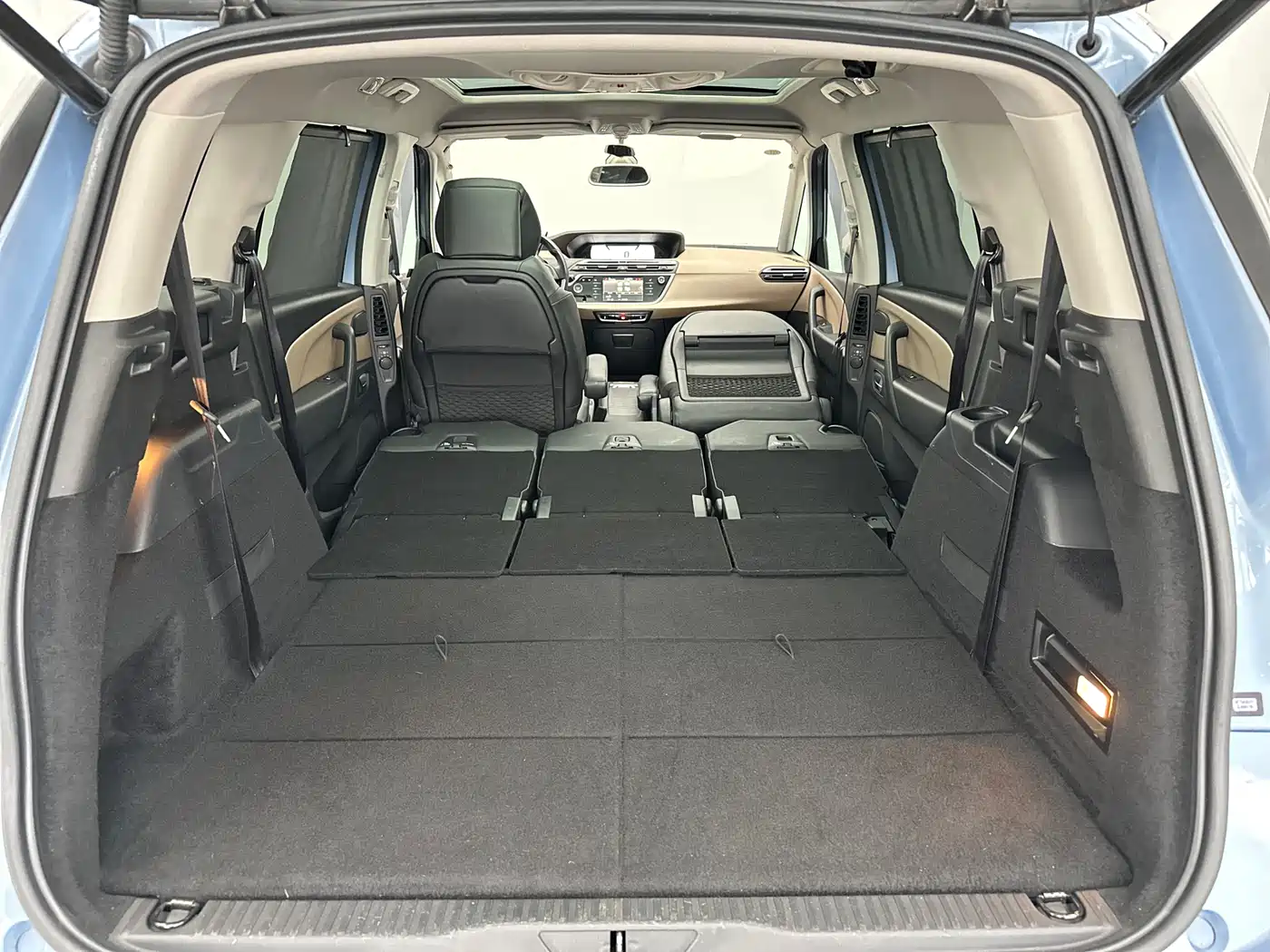 Citroën C4 Picasso 2015 Grand 1.6T Luxury 7-seater фото 53