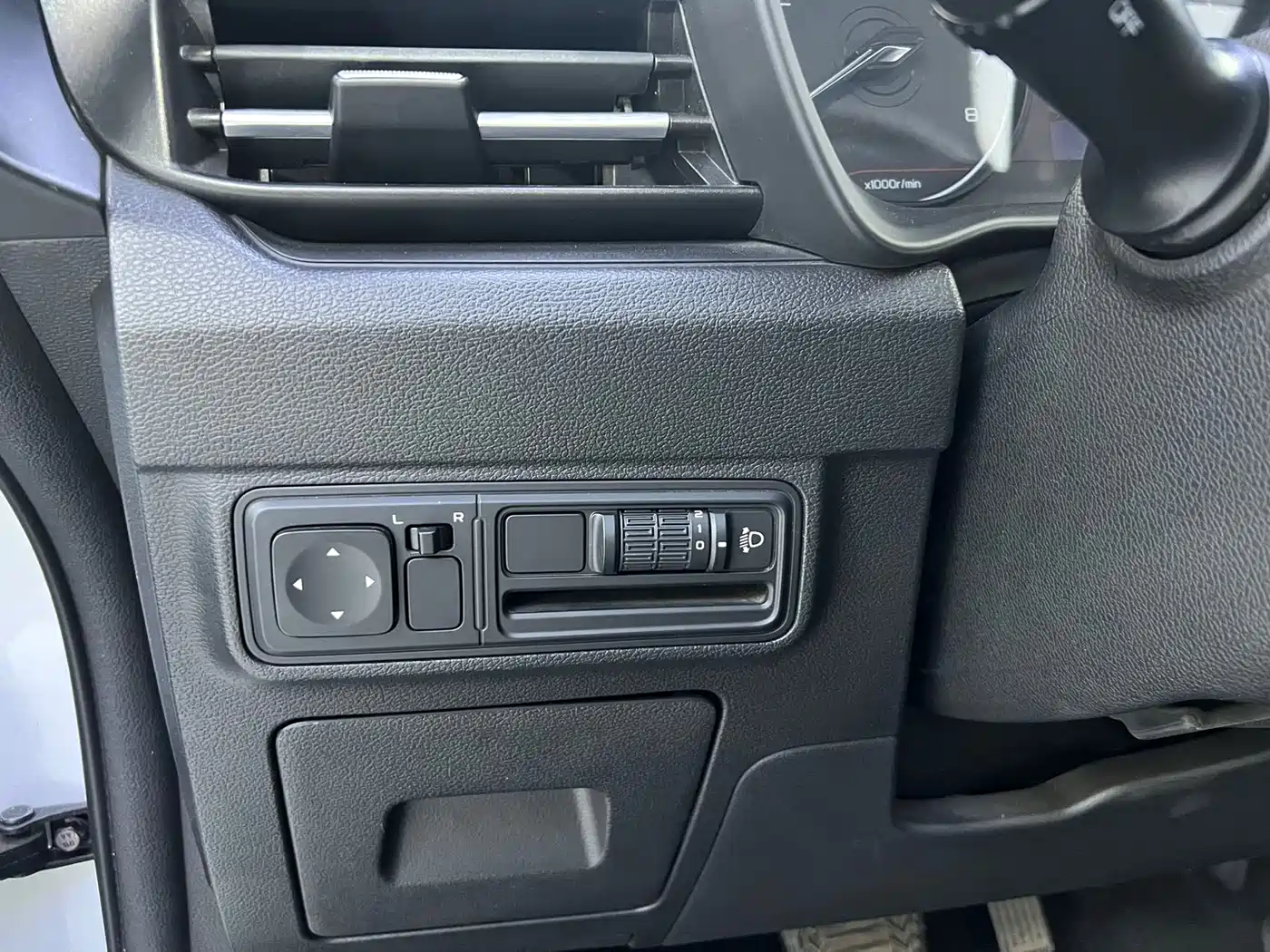 Geely Vision X3 2022 2021 PRO 1.5L CVT Premium