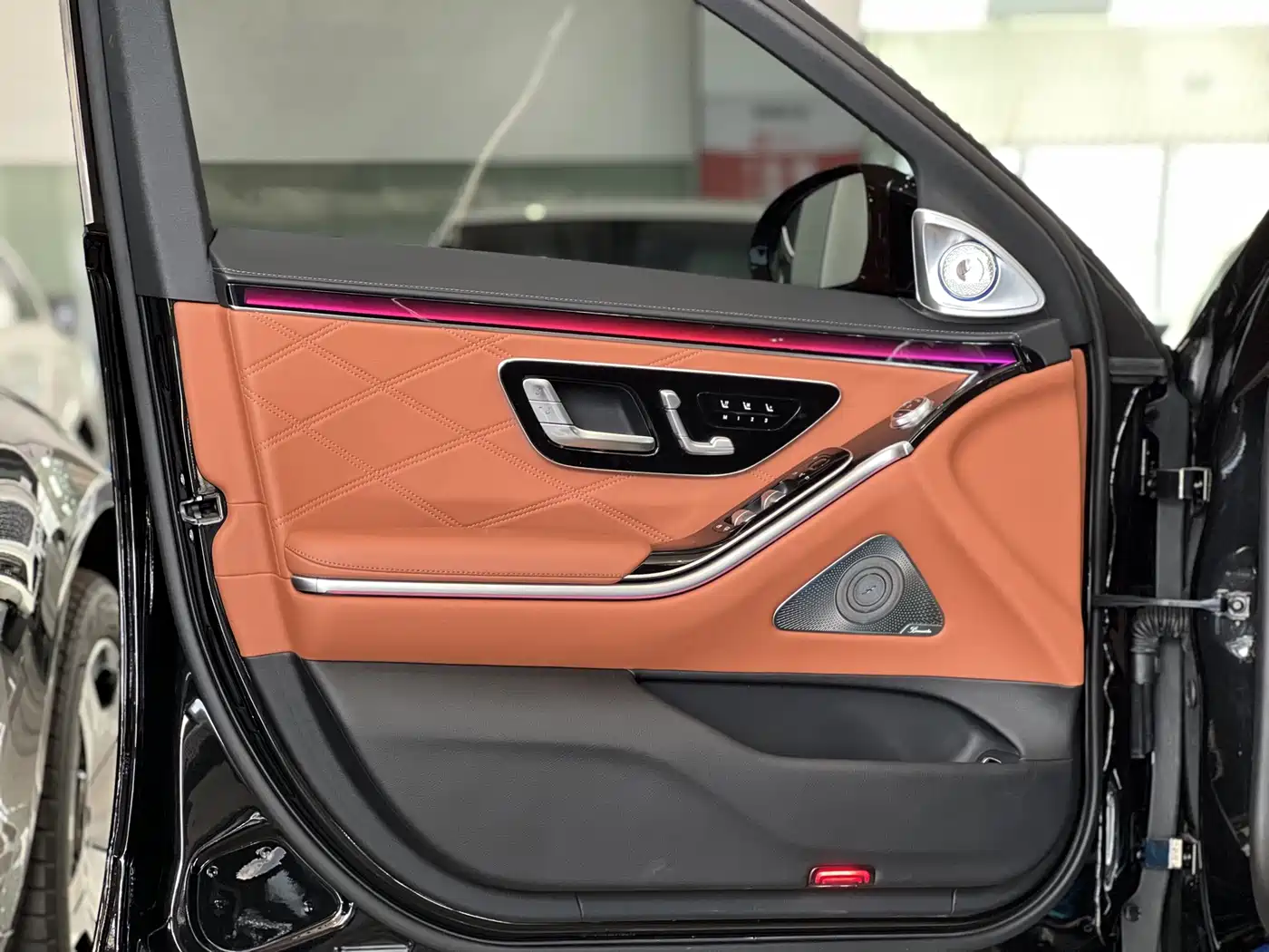 Mercedes-Benz Maybach S-Class 2023 S 480 4MATIC фото 12
