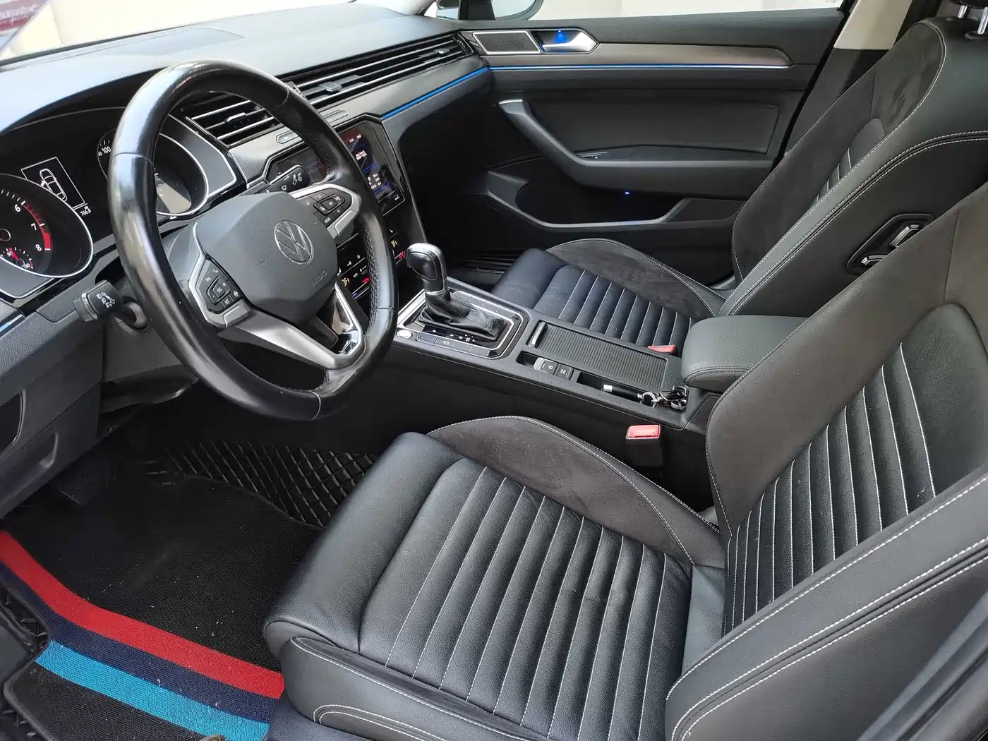Volkswagen Magotan 2020 330TSI DSG Leading фото 7