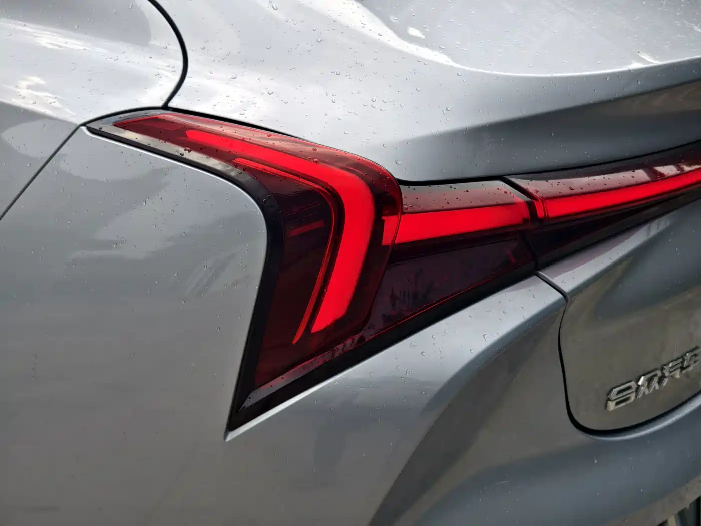 Nezha Auto Nezha S 2024 2024 Extended Range 1160 Edition