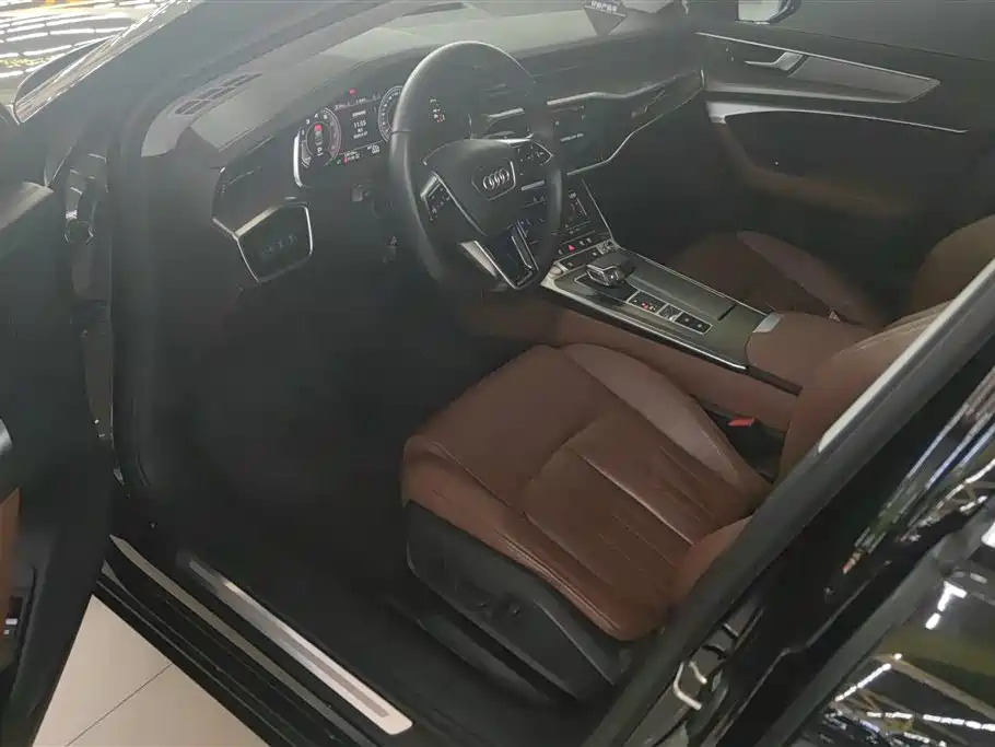 Audi A6L 2019 40 TFSI Luxury Elegance фото 9