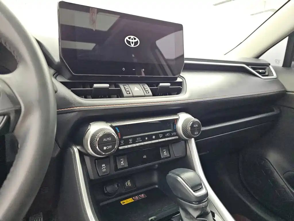 Toyota RAV4 2025 2024 Hybrid 2.5L E-CVT FWD Elite Plus Edition