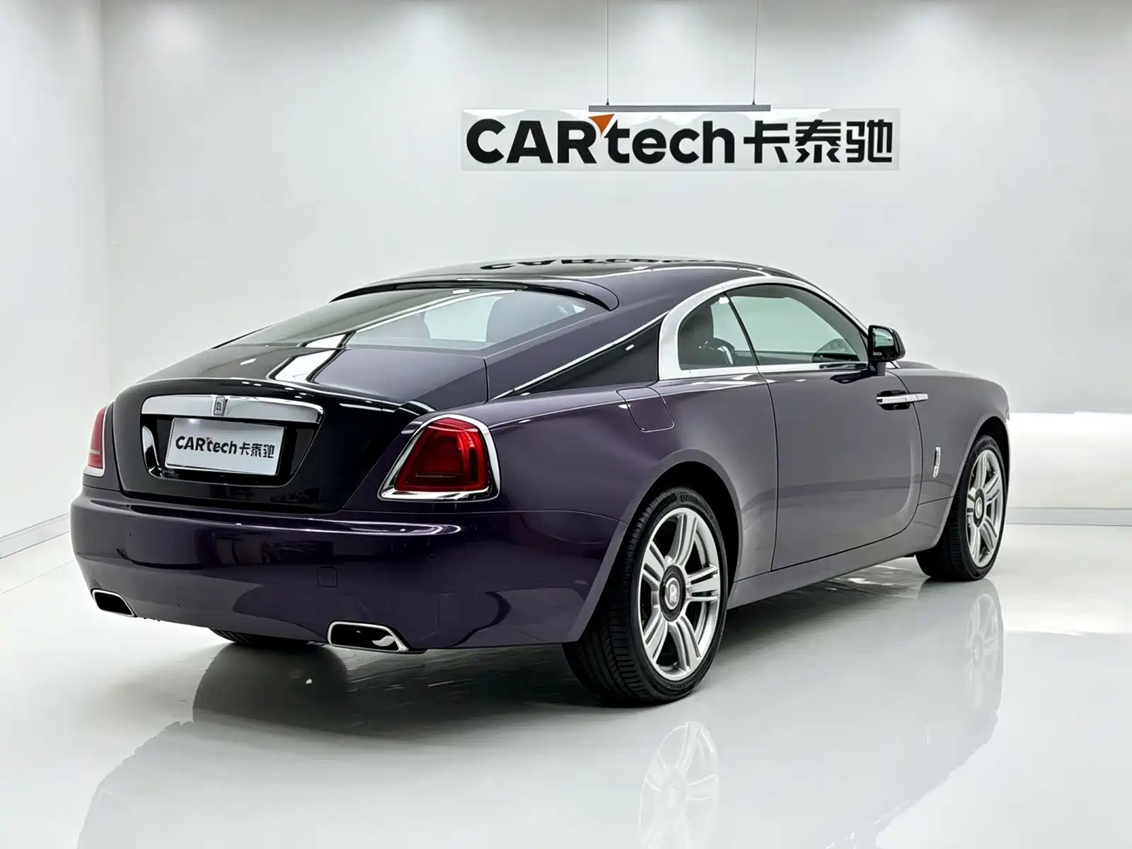 Фото 8 - Rolls-Royce Wraith