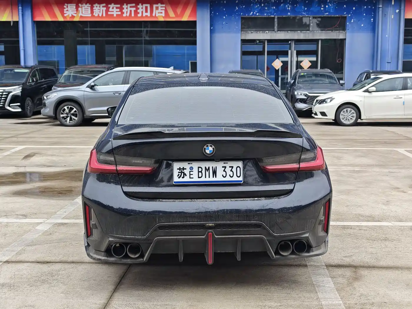 BMW 3 Series 2024 325Li M Sport Shadowline Package фото 15
