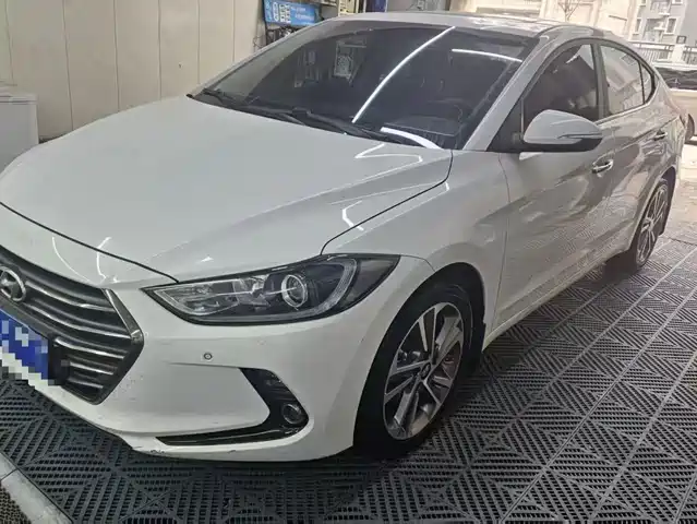 HYUNDAI LEAD