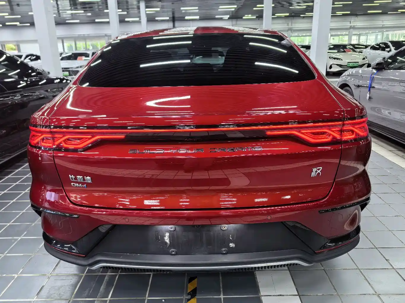 BYD Han 2022 DM-i 121KM Premium Edition фото 8