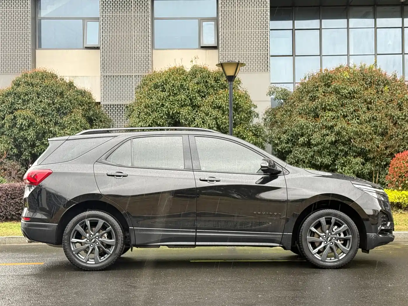 Chevrolet Equinox 2021 550T RS AWD Smart Tuojie Edition фото 3