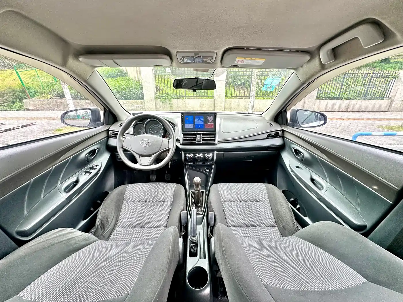 Toyota Vios 2016 1.5L Manual Zhi Zhen Xing Yao Edition фото 24
