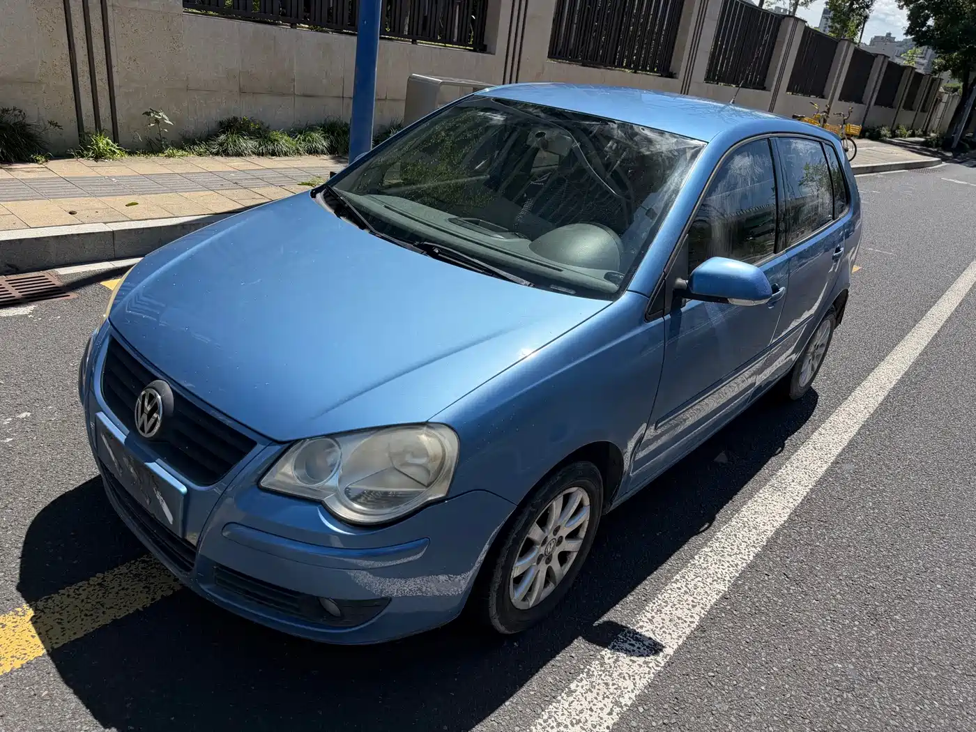 Фото 1 - Volkswagen Polo