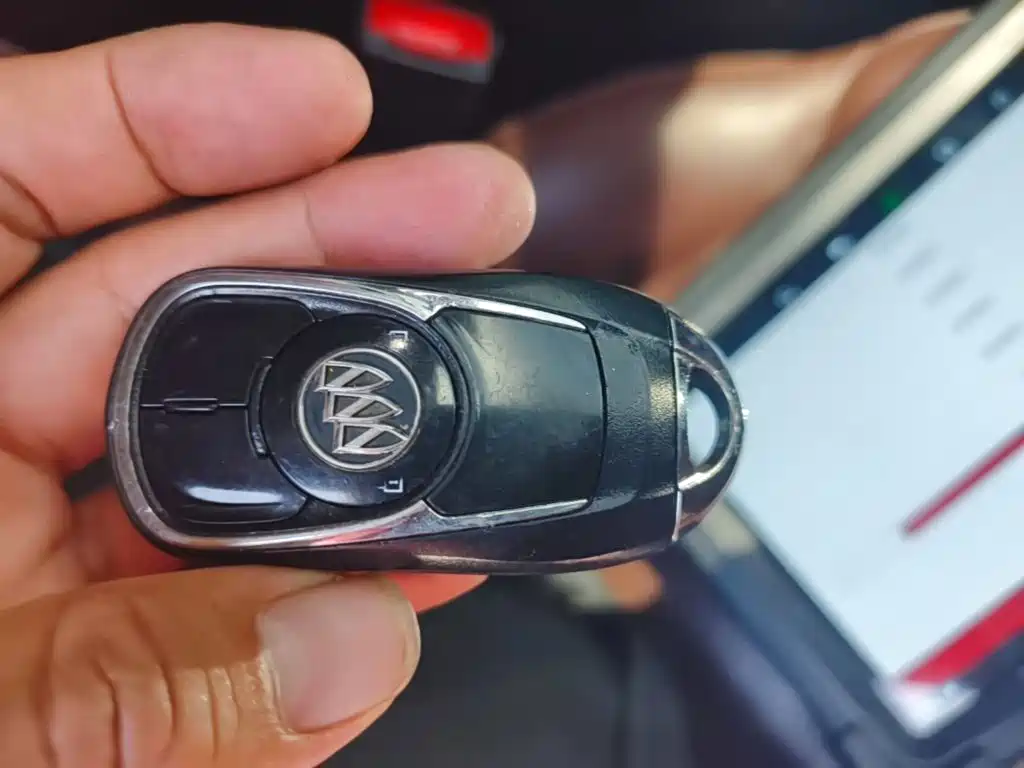 Photo 9 - Buick Envision Plus