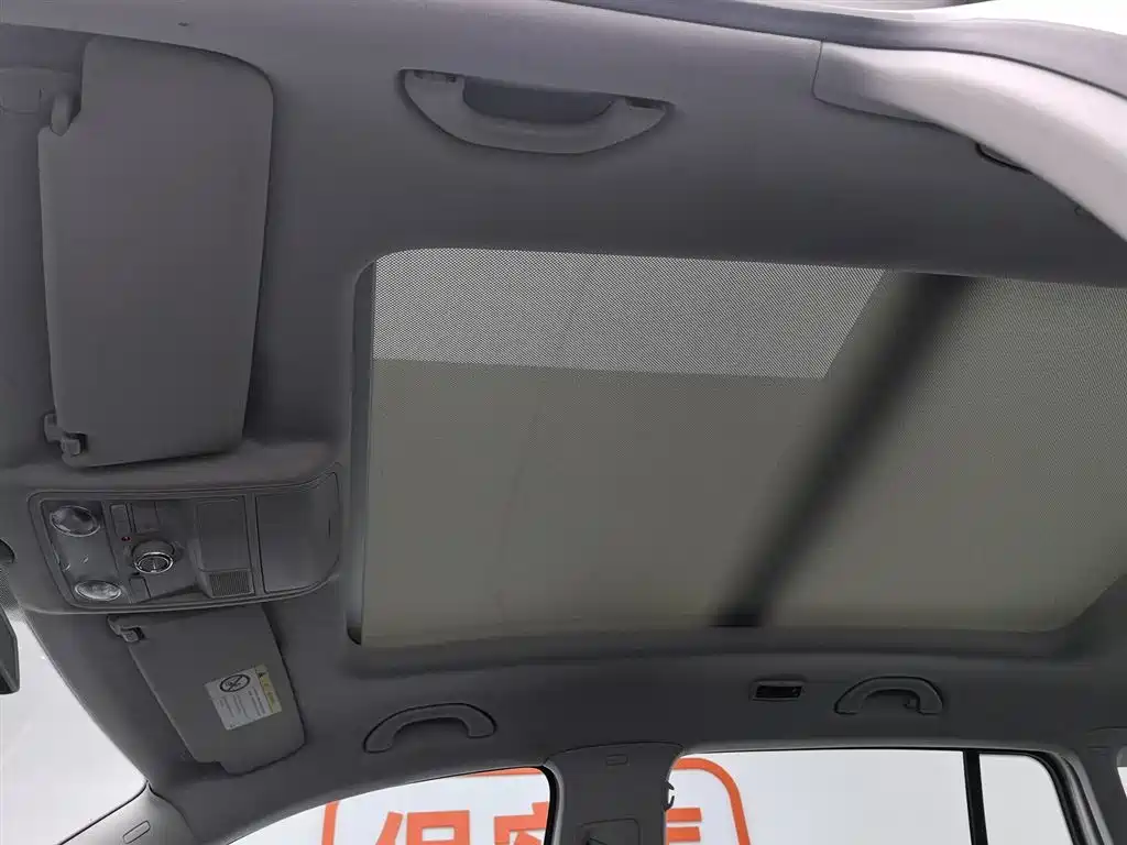 Volkswagen Tiguan 2016 Model 300TSI Automatic 2WD Luxury Edition фото 14