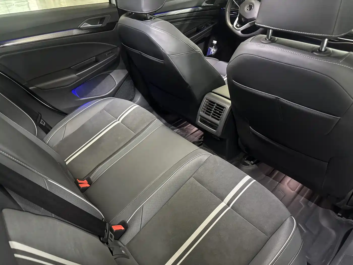 Volkswagen Golf 2021 280TSI DSG R-Line фото 6