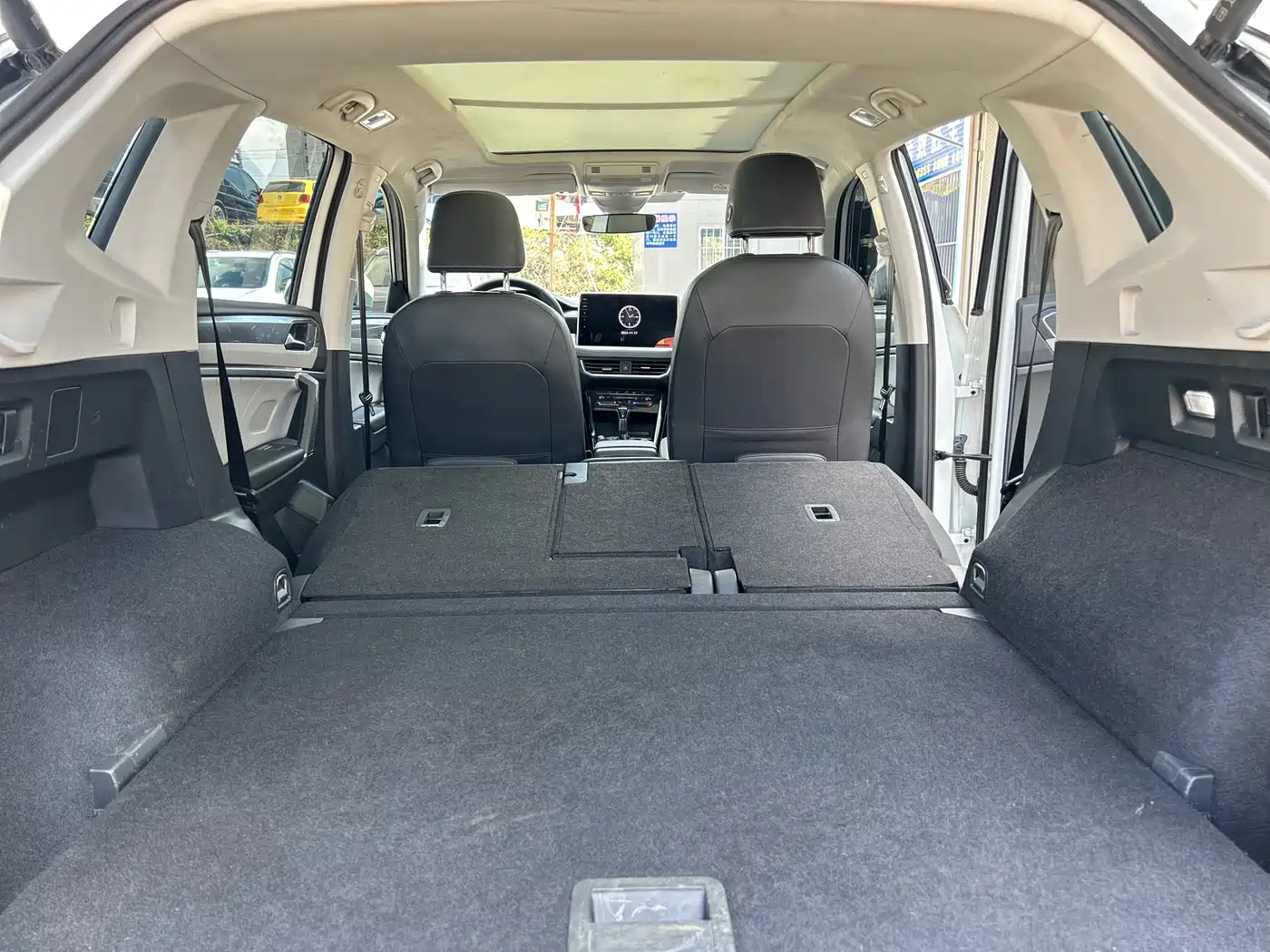 Volkswagen Tayron 2023 300TSI 2WD Luxury Plus Advanced Edition фото 30