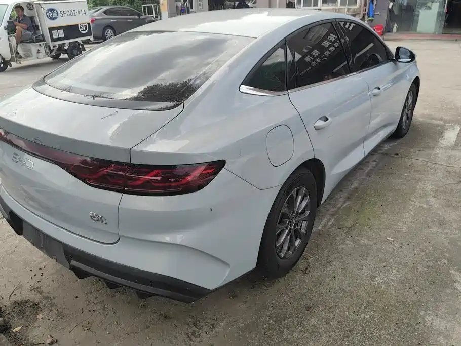 BYD Qin L 2024 2024 DM-i 80KM Leading Edition