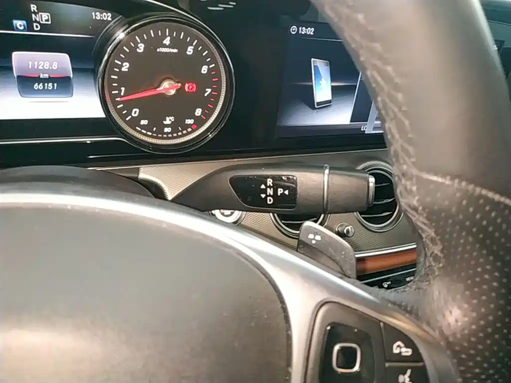 Mercedes-Benz E-Class 2017 E 200 Sport фото 14