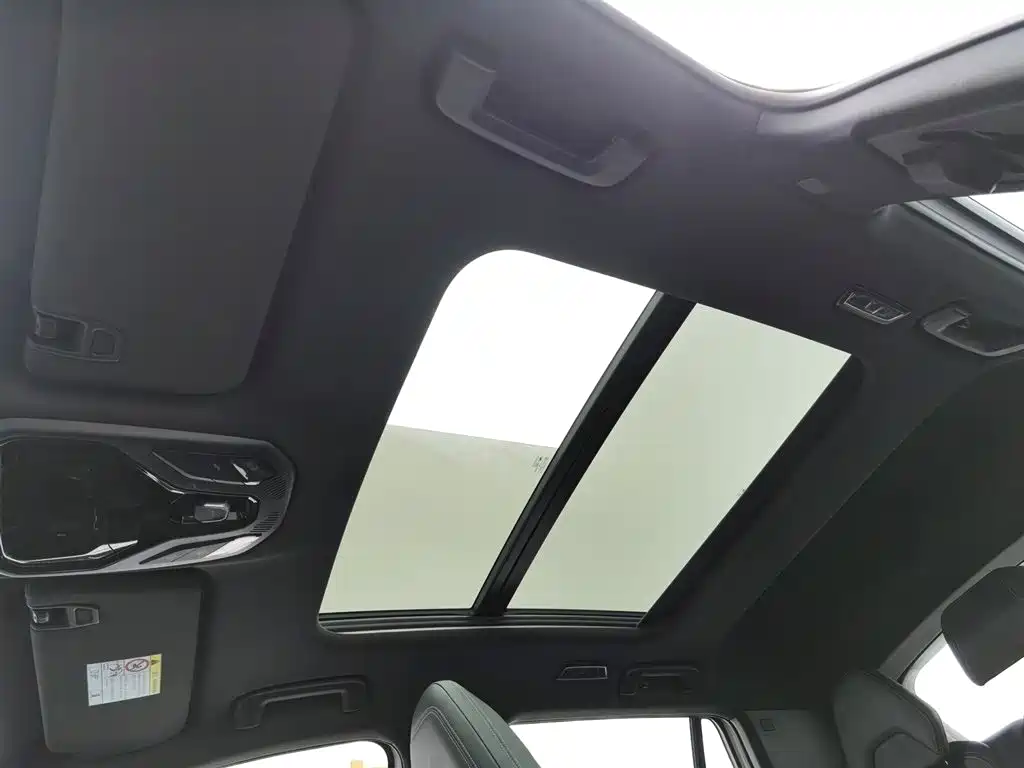 Lynk & Co 06 2023 Remix 1.5T Power Pro фото 14