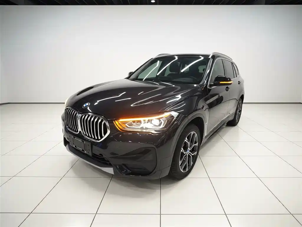 BMW X1 2021 sDrive25Li Leading
