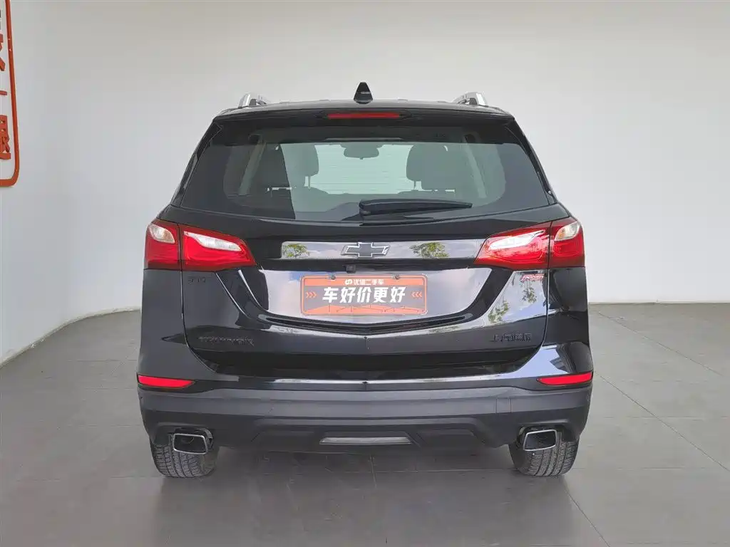 Chevrolet Equinox 2018 RS 550T Automatic 4WD Pioneer Edition фото 4