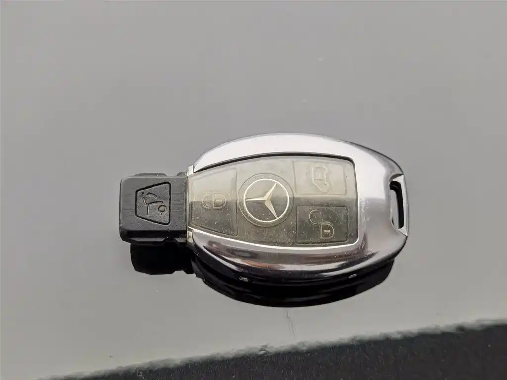 Mercedes-Benz V-Class 2018 V 260 Navigator Edition China VI фото 19
