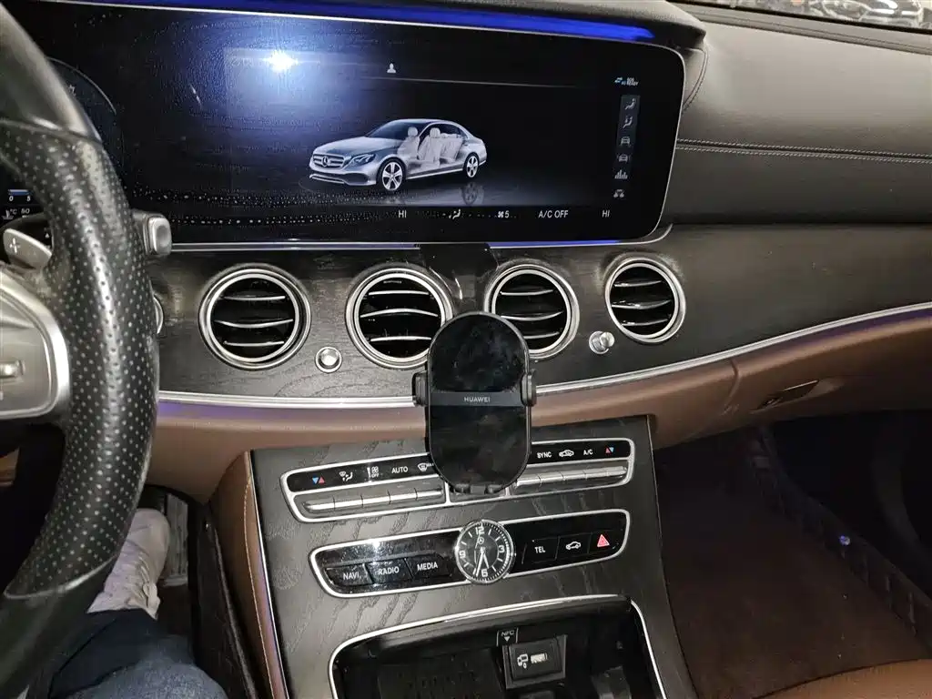Mercedes-Benz E-Class 2019 E 300 L Sport Luxury фото 5