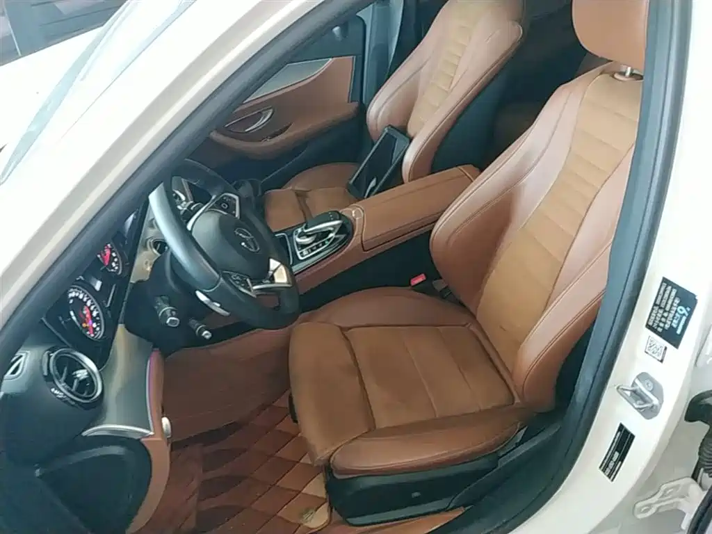 Mercedes-Benz E-Class 2017 E 200 Sport фото 15