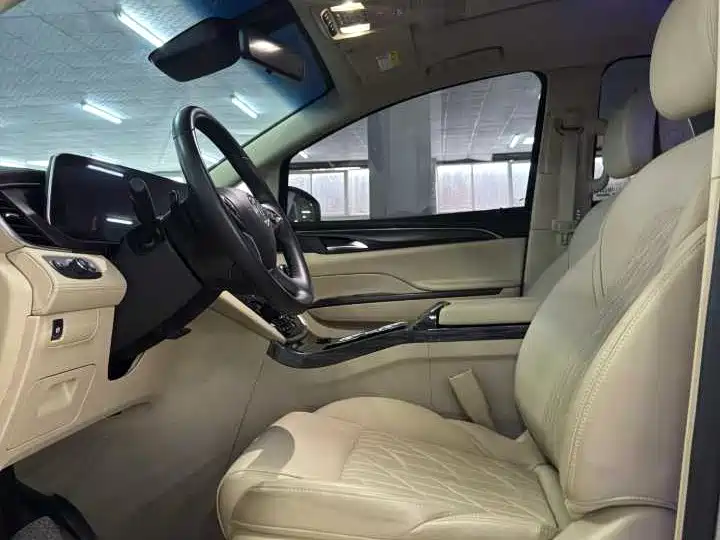 Buick GL8 2023 ES Landmaster Luxury Harmony Edition фото 4