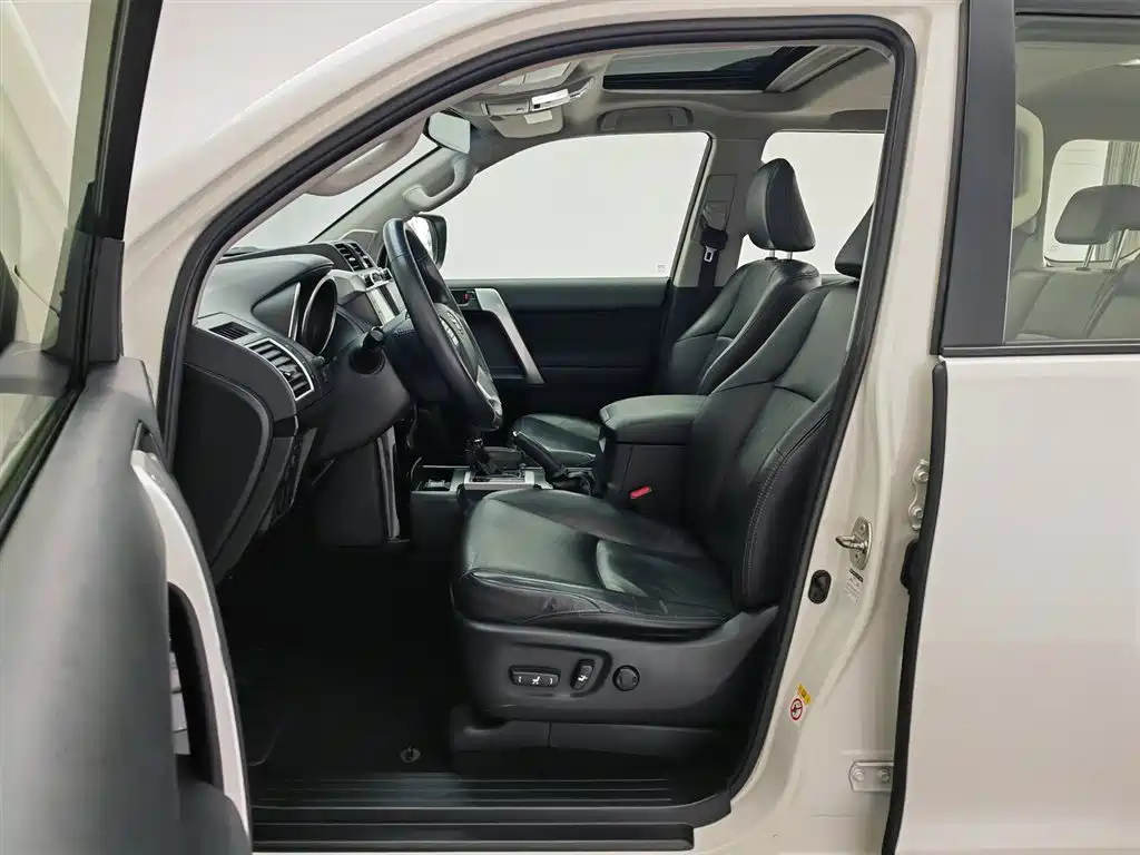 Toyota Prado 2016 2.7L Auto Standard Edition фото 10