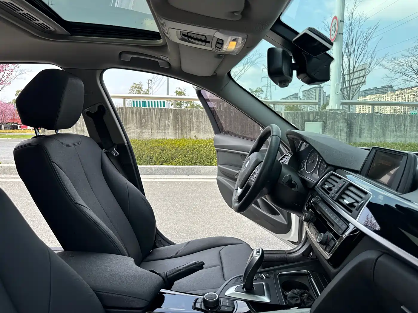 BMW 3 Series 2017 320Li Fashion фото 12