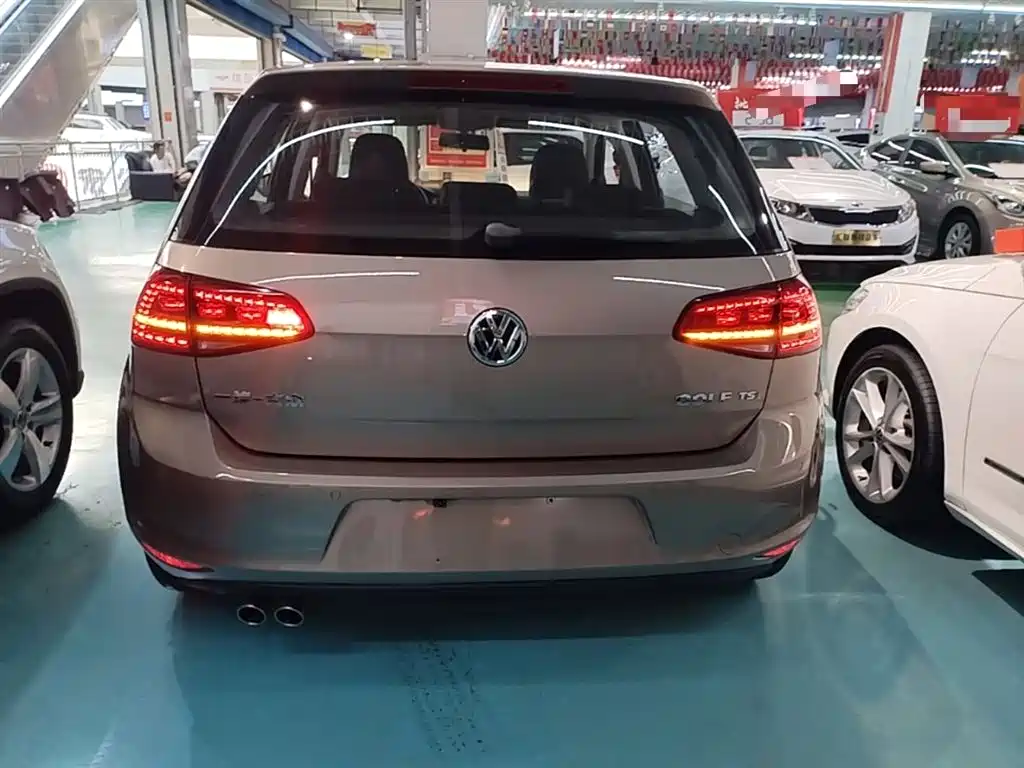 Volkswagen Golf 2014 1.4TSI Automatic Comfort фото 6