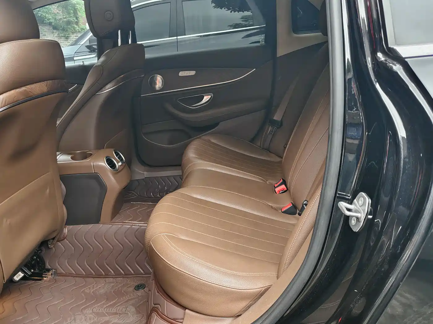 Mercedes-Benz E-Class 2020 Facelift E 260 L фото 6