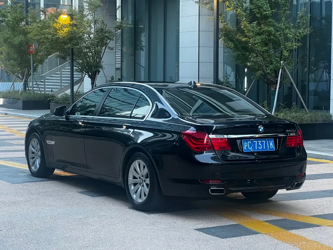 BMW 7 Series 2012 2011 730Li Elegance