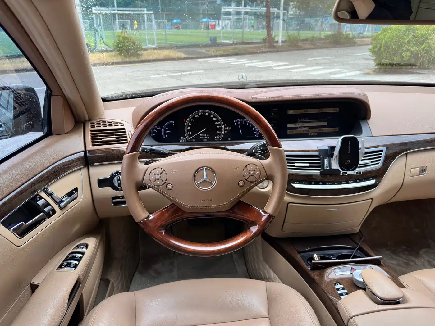 Mercedes-Benz S-Class 2010 S 300 L Business фото 12