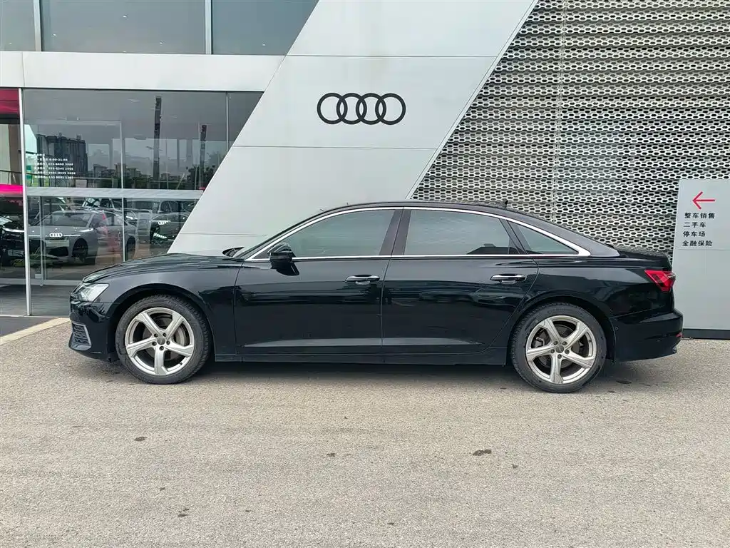 Audi A6L 2020 45 TFSI quattro Premium Elegance фото 3