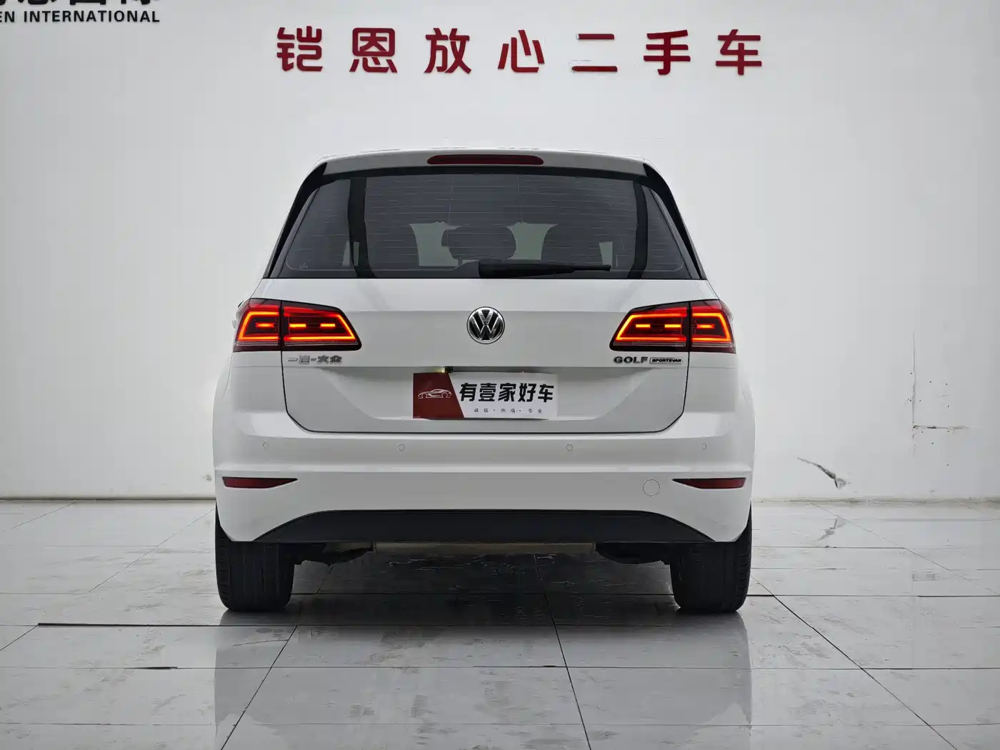Volkswagen Golf Sportsvan 2018 1.6L Automatic Comfort фото 5