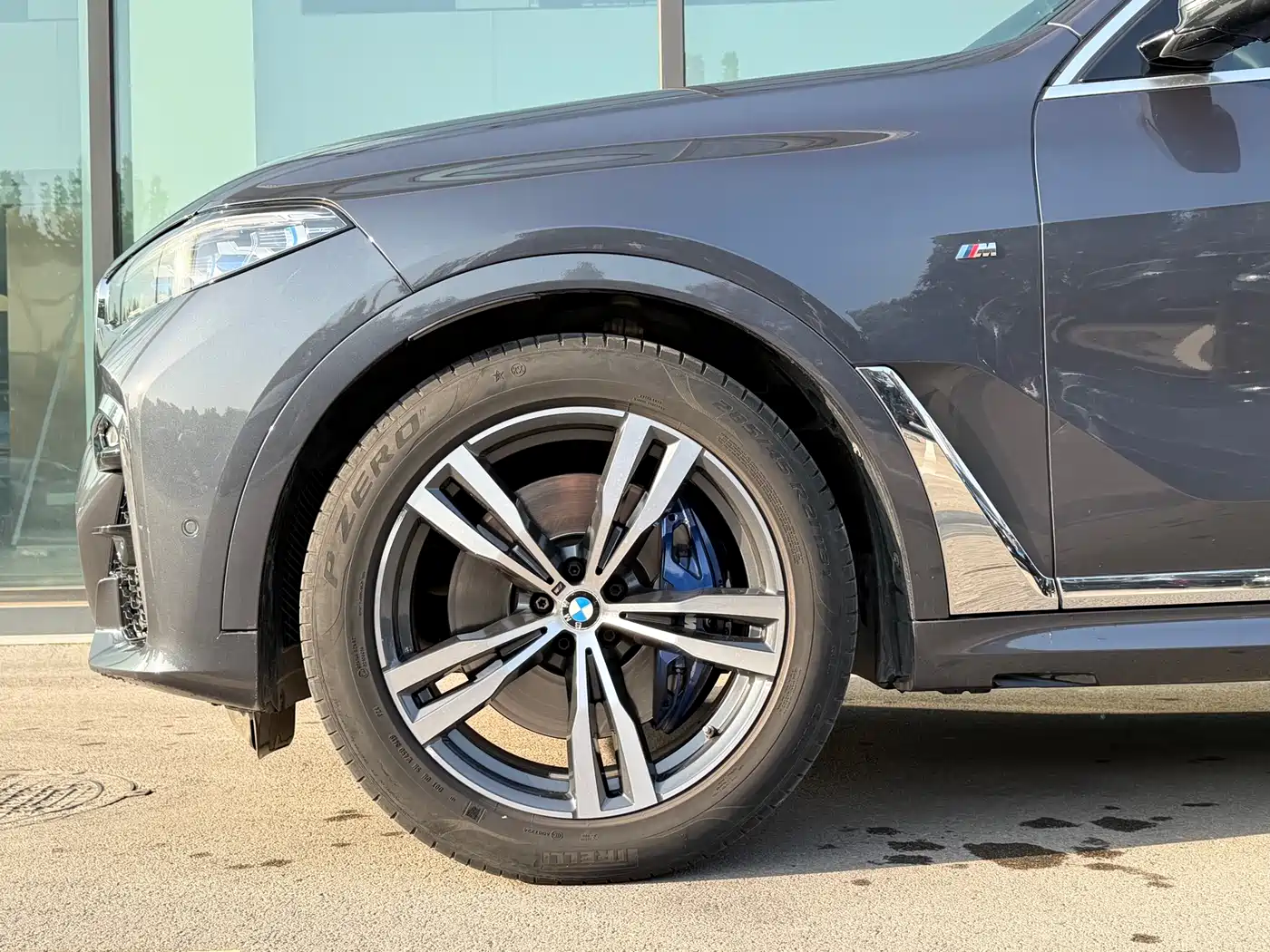 BMW X7 2020 xDrive40i Premium M Sport Package фото 4