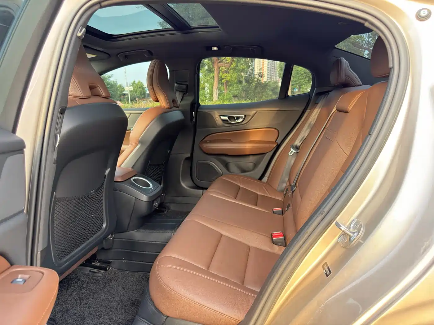 Photo 9 - Volvo S60