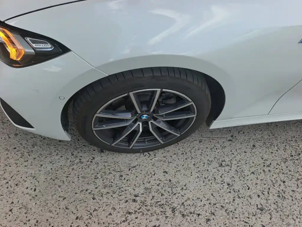 BMW 3 Series 2026 2025 325Li M Sport Package