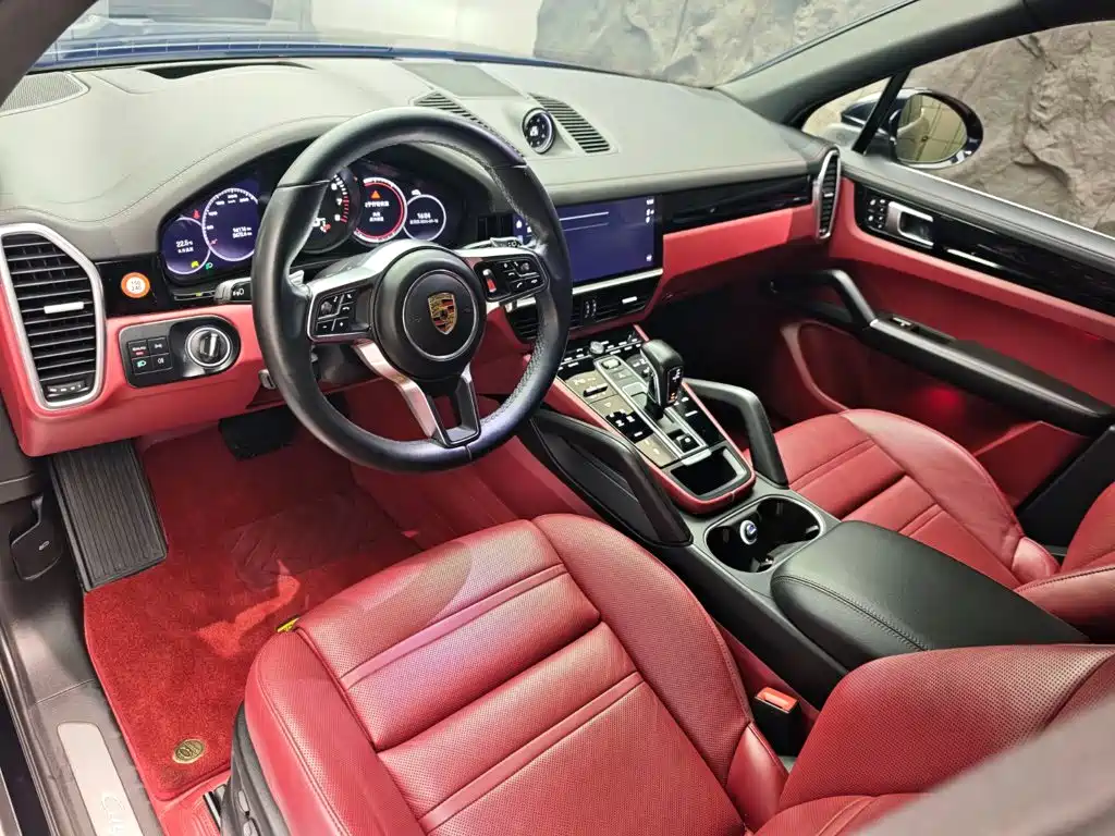 Фото 6 - Porsche Cayenne